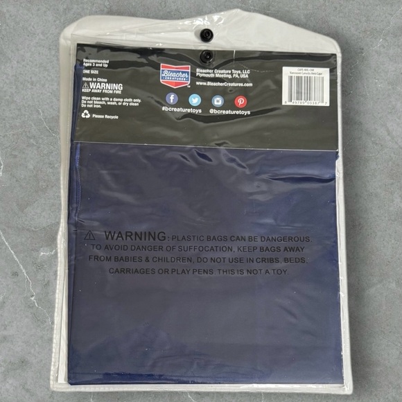 🆕NHL Vancouver Canucks Superhero Costume - Picture 2 of 10